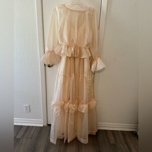 Oscar De La Renta Vogue Gorgeous Vintage Wedding or Party Dress